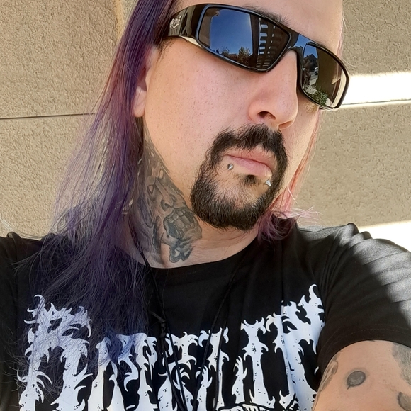 Meet your Posher, Joseph - Picture 3 of 10